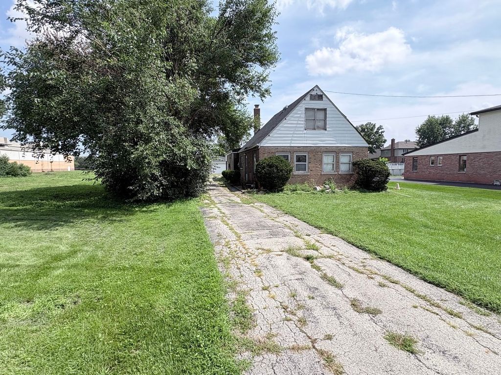 13539 Long Avenue, Crestwood, IL 60418 — exterior