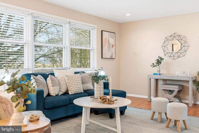 910 CRESTWICK RD, Towson, MD 21286