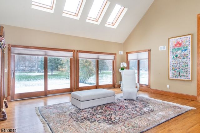 10 Sunny Ln, Green Twp., NJ 07821