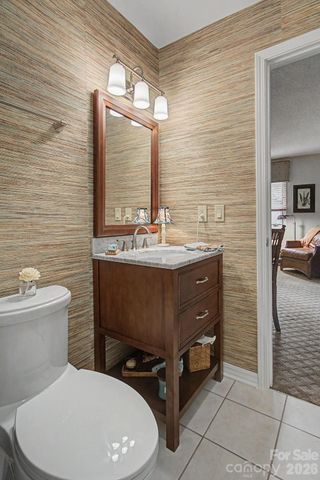 16 Clubside Drive, Asheville, NC 28804