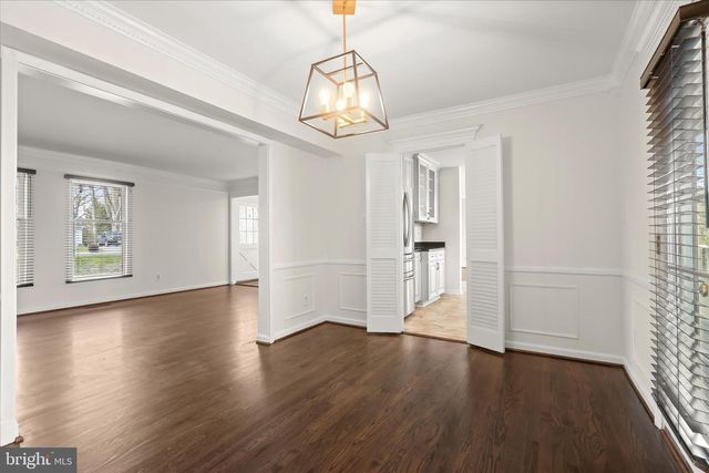 9035 OVERHILL DR, Ellicott City, MD 21042