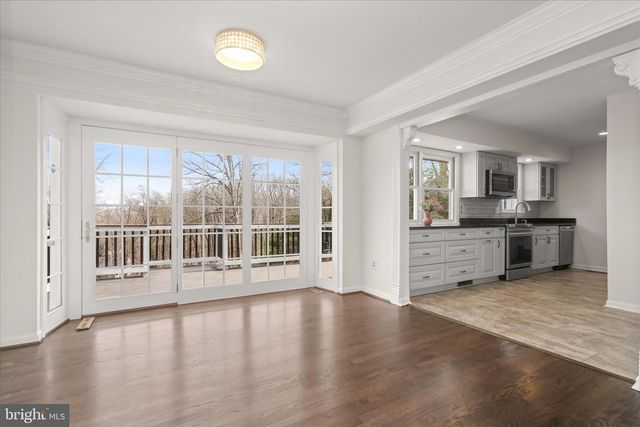 9035 OVERHILL DR, Ellicott City, MD 21042