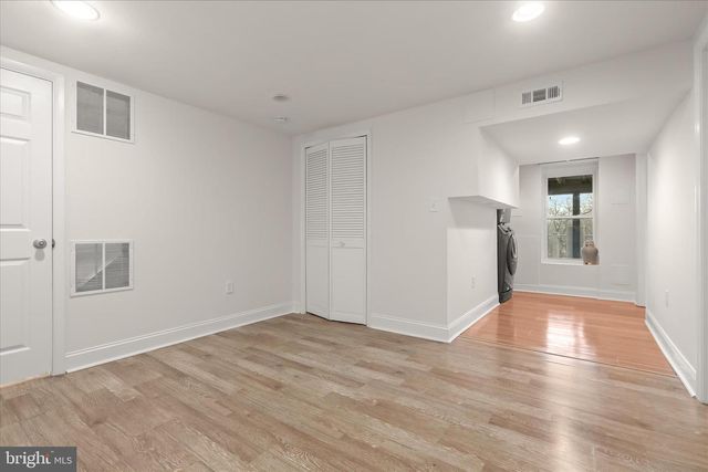 9035 OVERHILL DR, Ellicott City, MD 21042