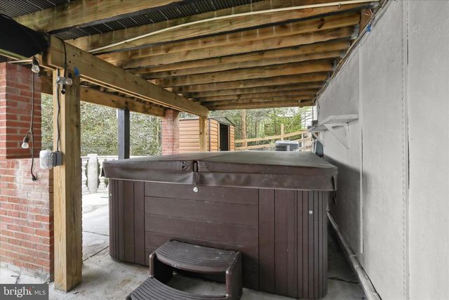 9035 OVERHILL DR, Ellicott City, MD 21042