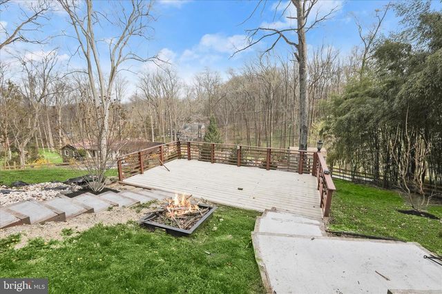 9035 OVERHILL DR, Ellicott City, MD 21042