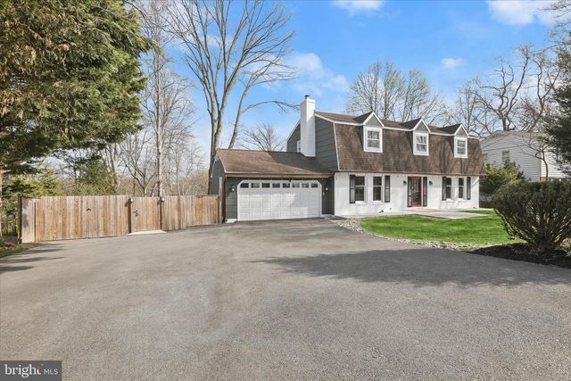 9035 OVERHILL DR, Ellicott City, MD 21042