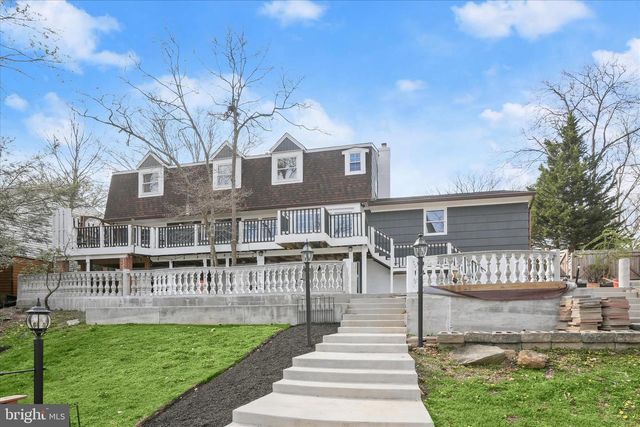 9035 OVERHILL DR, Ellicott City, MD 21042