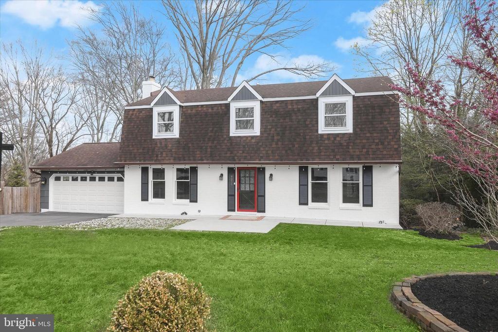 9035 OVERHILL DR, Ellicott City, MD 21042