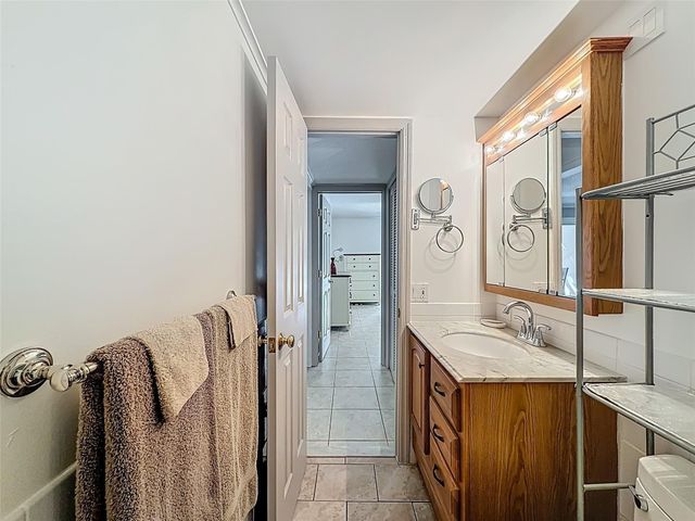 201 178th Drive 218, Sunny Isles Beach, FL 33160