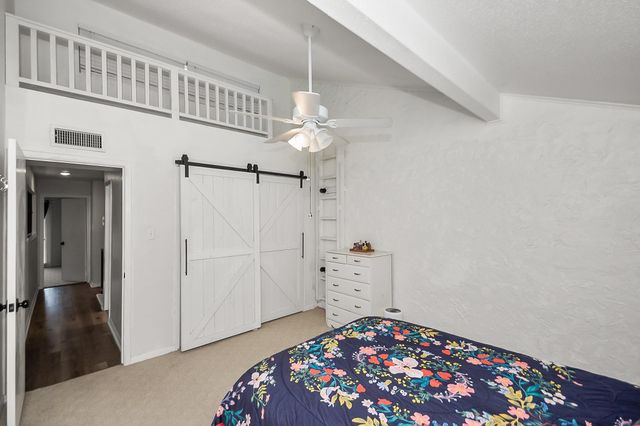 62 Chervil Common, Lake Jackson, TX 77566