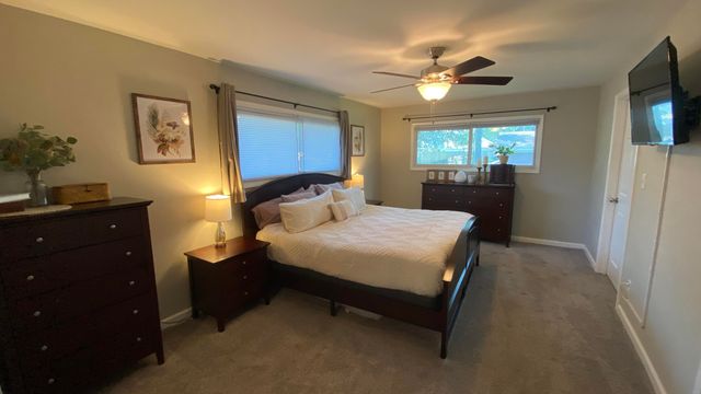 703 W North Street, Crown Point, IN 46307