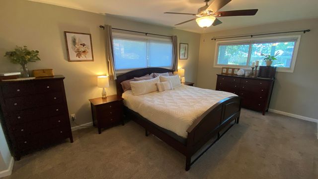703 W North Street, Crown Point, IN 46307