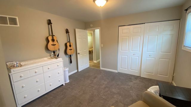 703 W North Street, Crown Point, IN 46307
