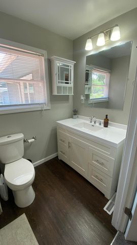 703 W North Street, Crown Point, IN 46307