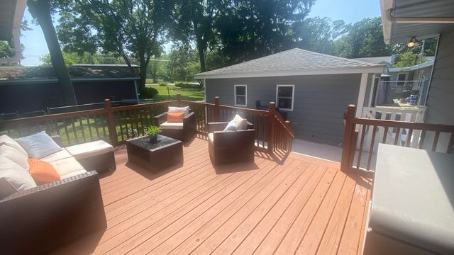 703 W North Street, Crown Point, IN 46307