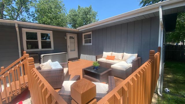 703 W North Street, Crown Point, IN 46307