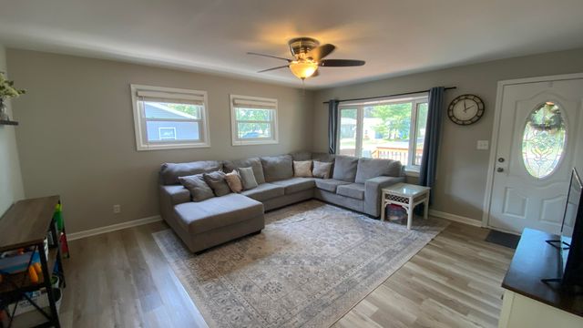 703 W North Street, Crown Point, IN 46307