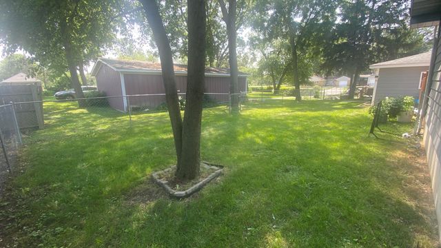 703 W North Street, Crown Point, IN 46307