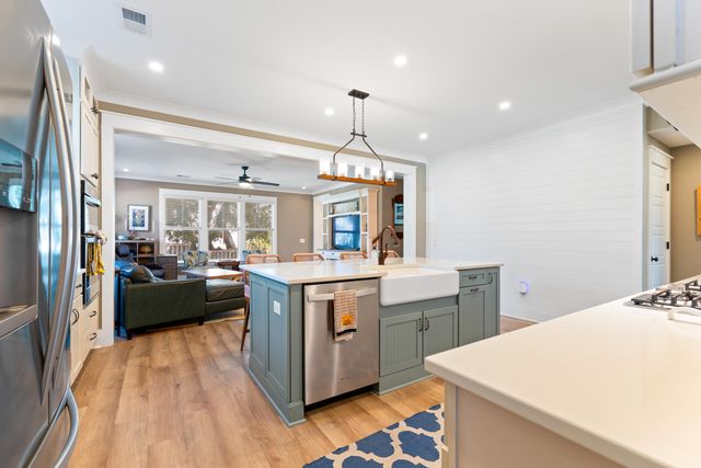 1230 Captain Rivers Drive, Charleston, SC 29412