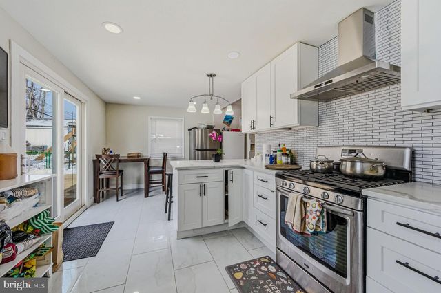 79 UNIVERSITY AVE, New Castle, DE 19720