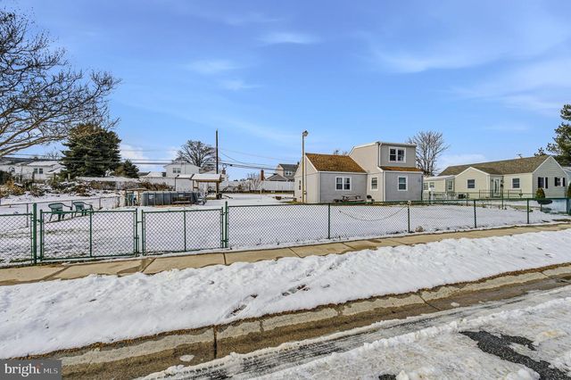 79 UNIVERSITY AVE, New Castle, DE 19720