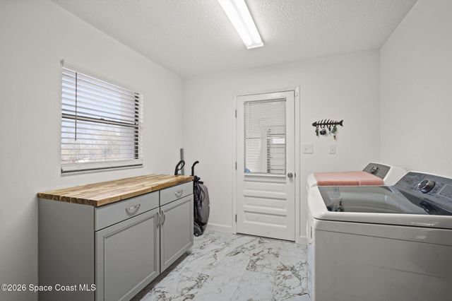 1505 S Carpenter Road, Titusville, FL 32796