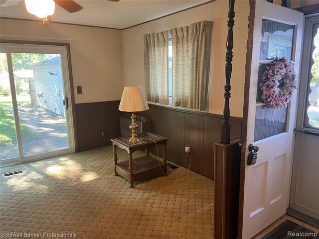 22665 Cloverlawn Street, Taylor, MI 48180