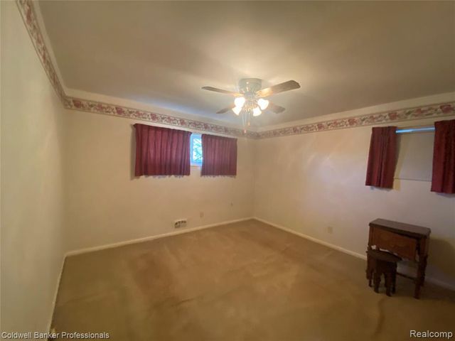 22665 Cloverlawn Street, Taylor, MI 48180