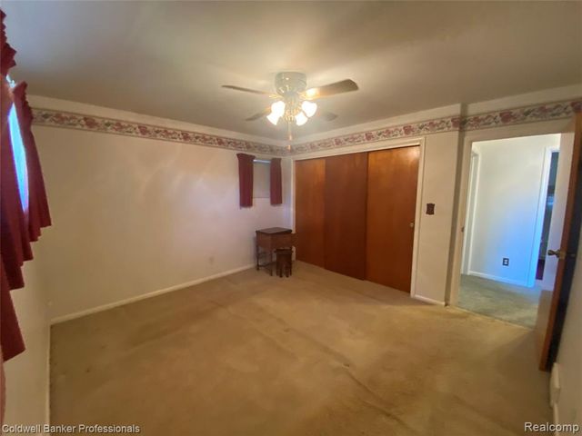 22665 Cloverlawn Street, Taylor, MI 48180