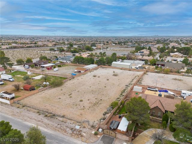 West La Madre Way, Las Vegas, NV 89149