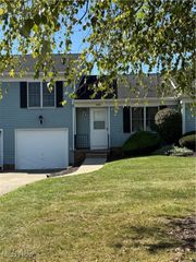 842 Glenrock Drive, Brunswick, OH 44212