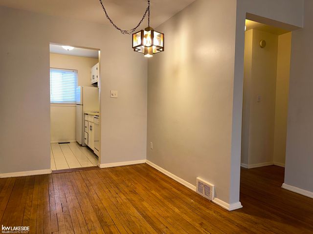 23313 Edsel Ford Court, Saint Clair Shores, MI 48080