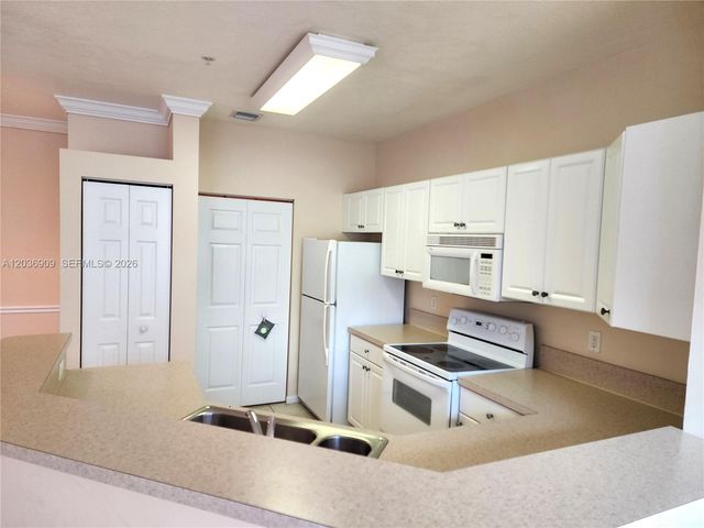 4602 SW 160th Avenue 524, Miramar, FL 33027
