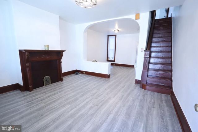 24 S DEWEY ST, Philadelphia, PA 19139