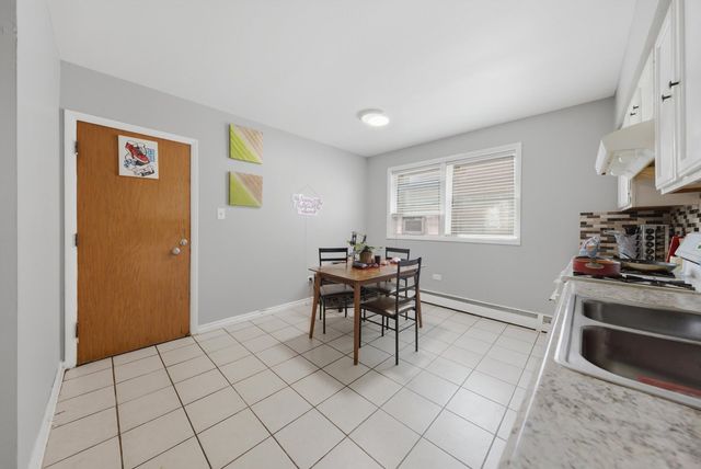 355 LUELLA Avenue, Calumet City, IL 60409