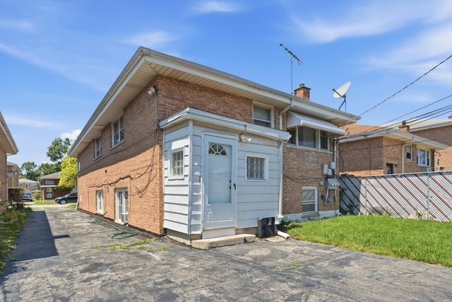 355 LUELLA Avenue, Calumet City, IL 60409