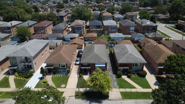 355 LUELLA Avenue, Calumet City, IL 60409