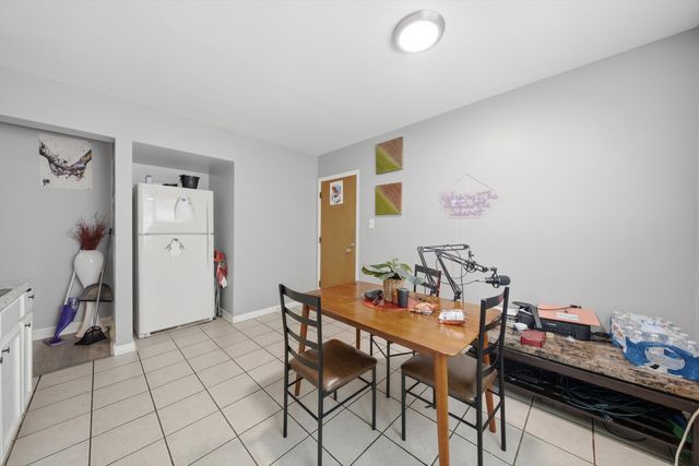355 LUELLA Avenue, Calumet City, IL 60409