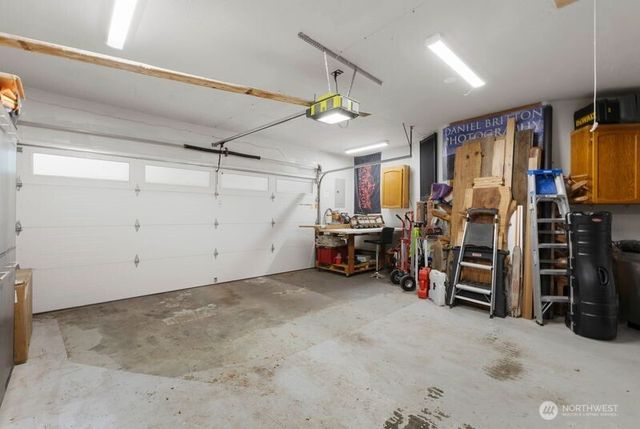 19215 6th Avenue E, Spanaway, WA 98387