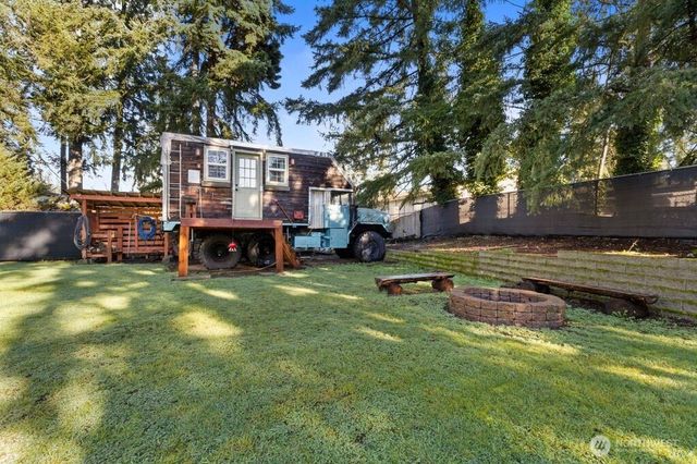 19215 6th Avenue E, Spanaway, WA 98387