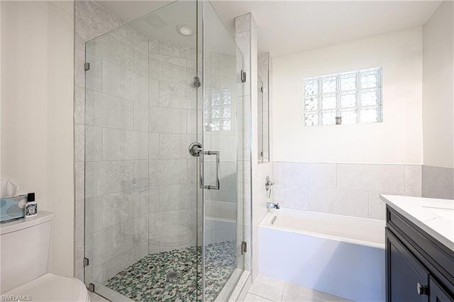 2408 Millcreek LN # 204, Naples, FL 34119