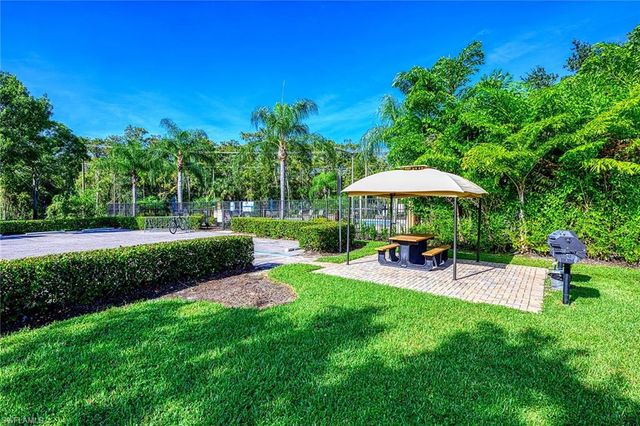 2408 Millcreek LN # 204, Naples, FL 34119