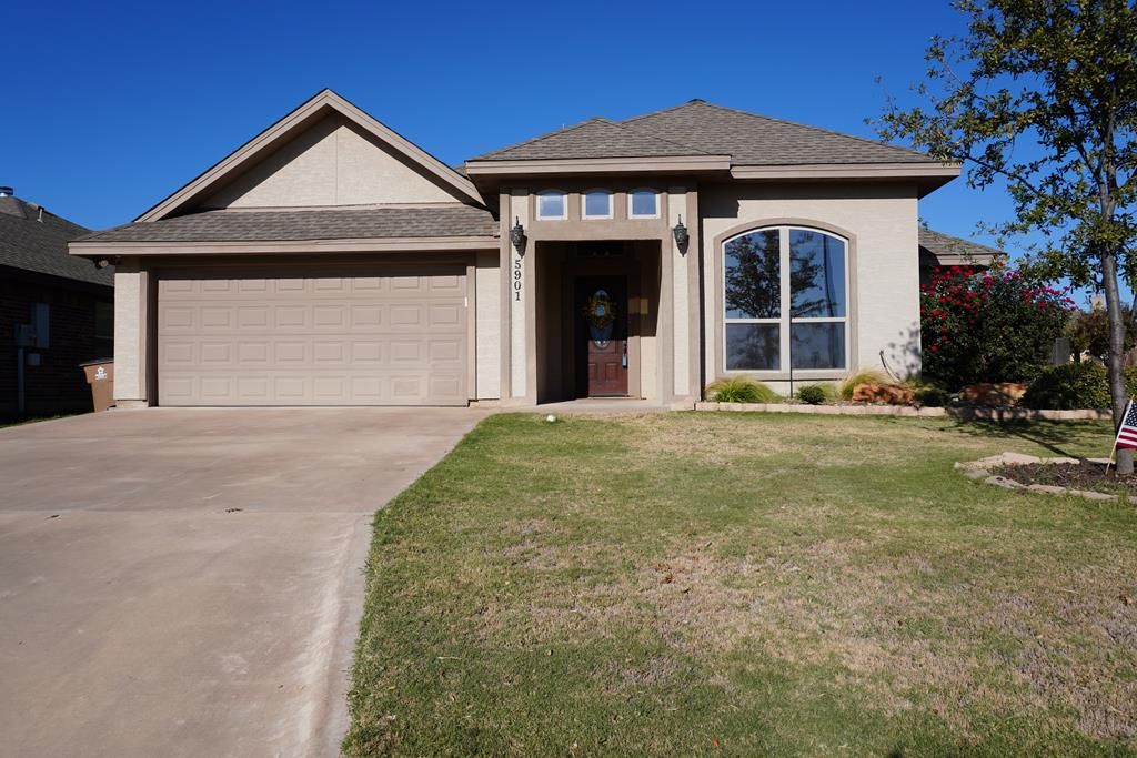 Image 1 of property listing at 5901 Tarin St, San Angelo, TX 76904