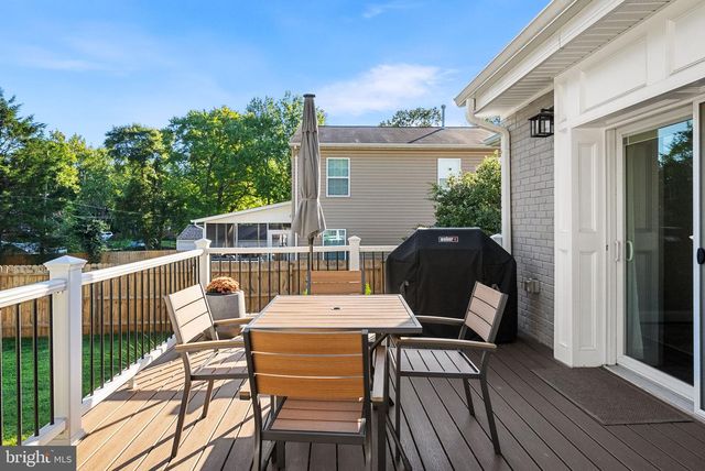 3121 CELADON LN, Falls Church, VA 22044