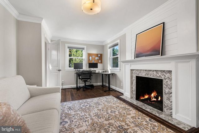 3121 CELADON LN, Falls Church, VA 22044