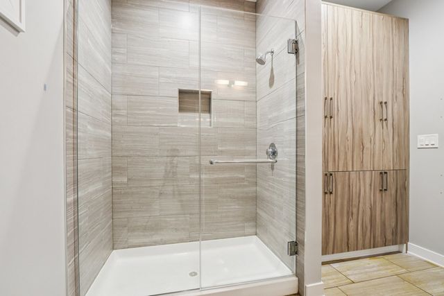 3811 S Albany Avenue, Chicago, IL 60632
