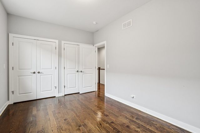 3811 S Albany Avenue, Chicago, IL 60632