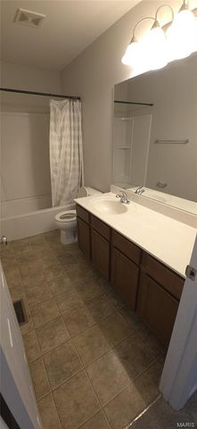 753 Willow Spring Hill Drive, Fairview Heights, IL 62208