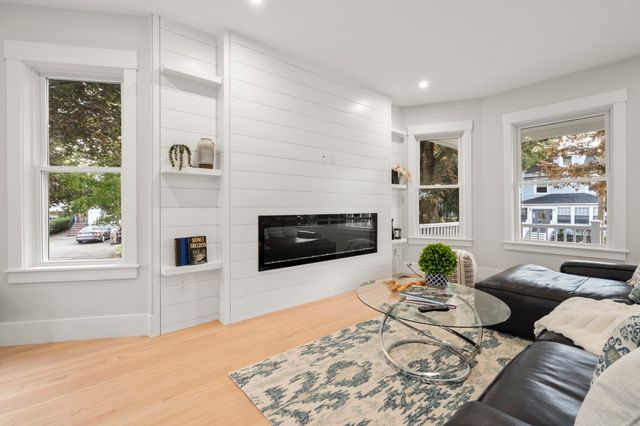 164 Church Street 164, Watertown, MA 02472