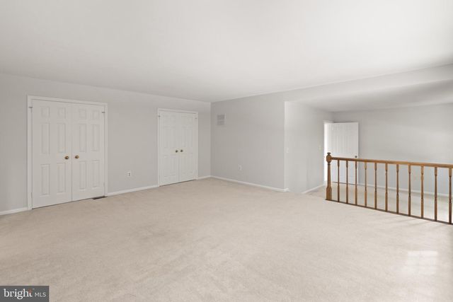 1824 ABBEY OAK DR, Vienna, VA 22182